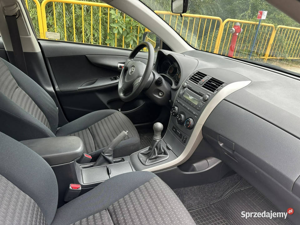 Toyota Corolla Toyota Corolla 16 Benzyna 124