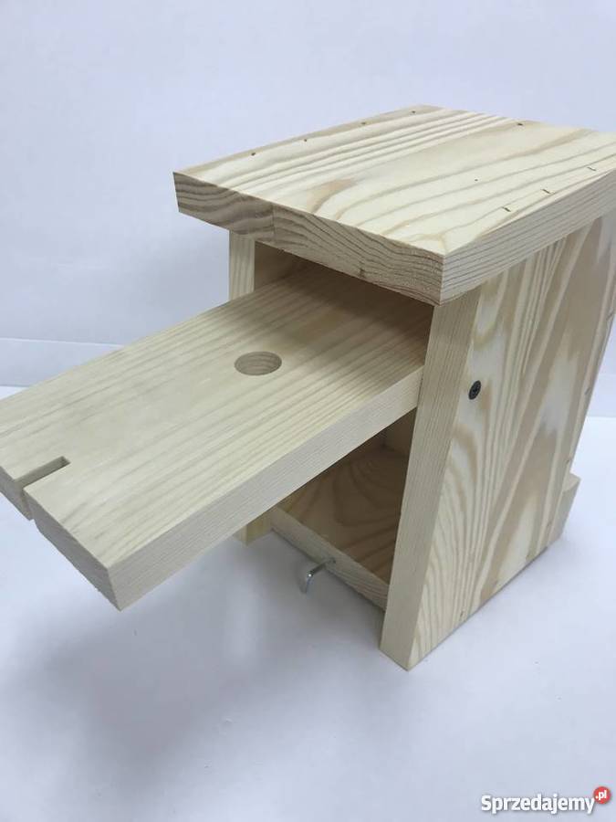 Budki budka domki trzmiela Sławno