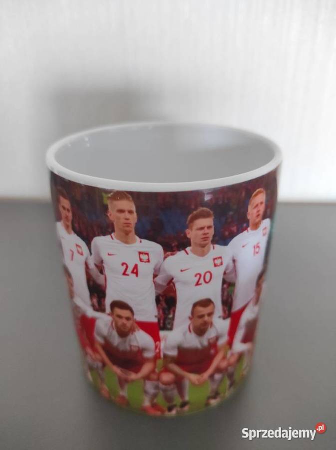 Kubek porcelanowy kolekcjonerski piłkarski Warpechy Stare