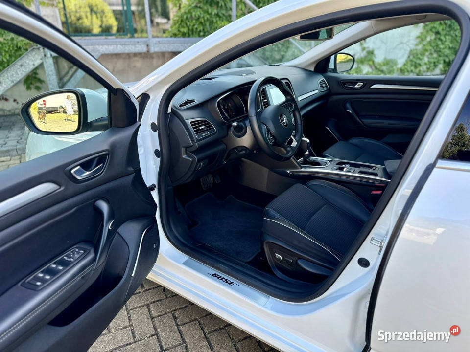 Renault Megane IV 2016 światła przeciwmgielne Tarnowskie Góry