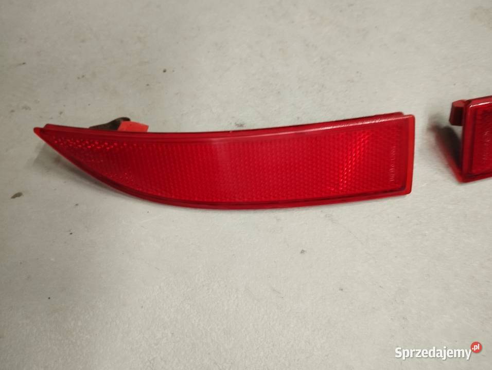 Odblask zderzaka tył lewy prawy Dacia Sandero II Oświetlenie Łask sprzedam