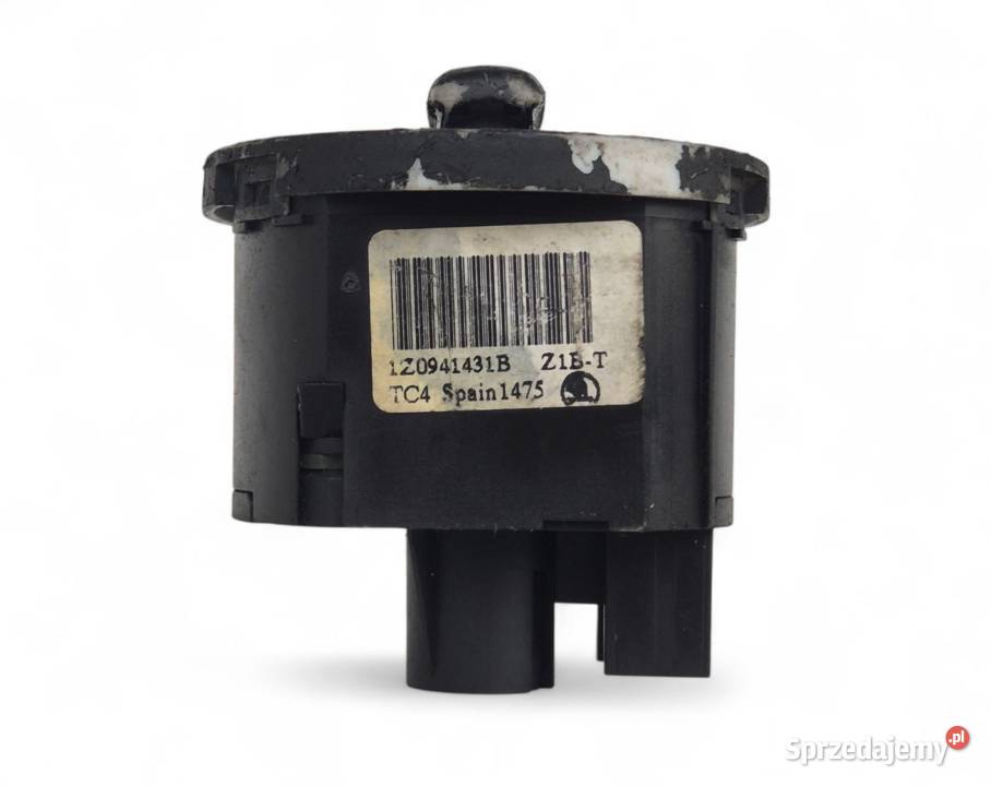 WŁĄCZNIK PRZEŁĄCZNIK ŚWIATEŁ SKODA OCTAVIA II 2 Działoszyce sprzedam