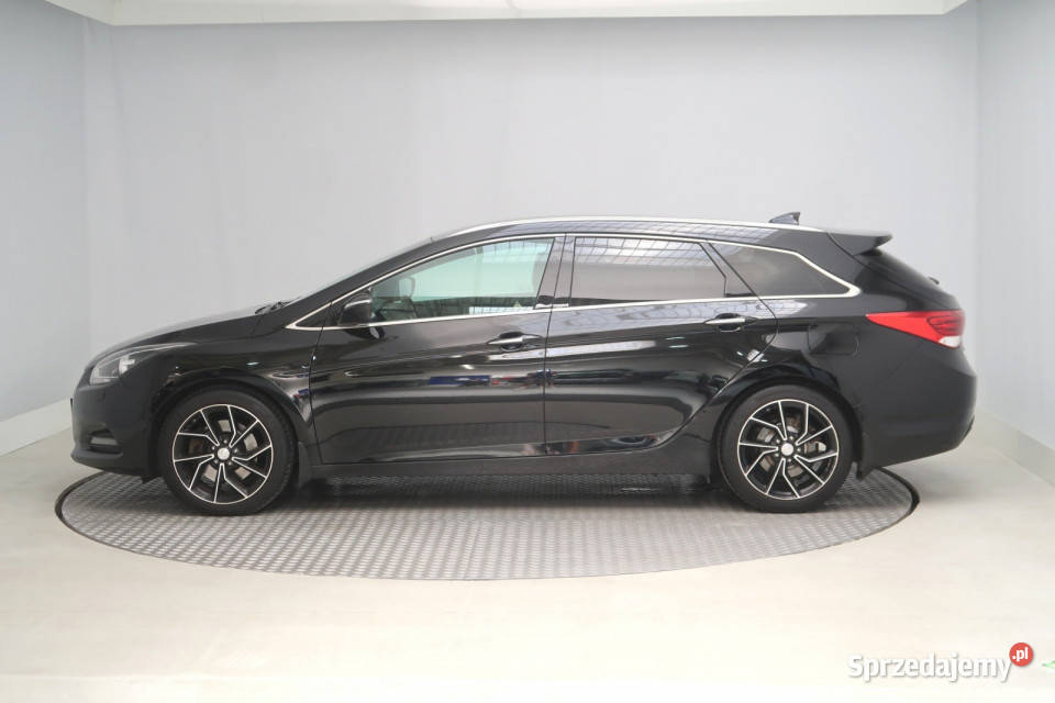 Hyundai i40 17 CRDi relingi dachowe