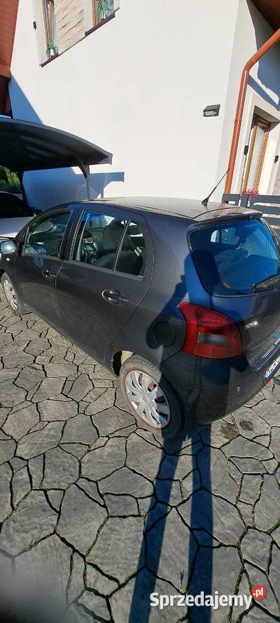 Toyota Yaris 13 benzyna 2008r manualna Pawłosiów