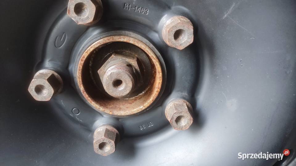 Opony zimowe plus felgi firmy Kumho 195x65 r15 Koło sprzedam