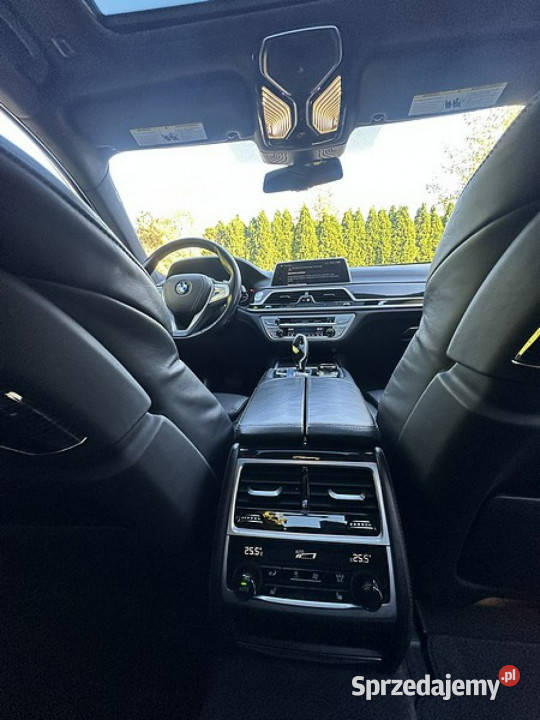 BMW 750 BMW 750i G12 XDrive 450 Lasery DVD