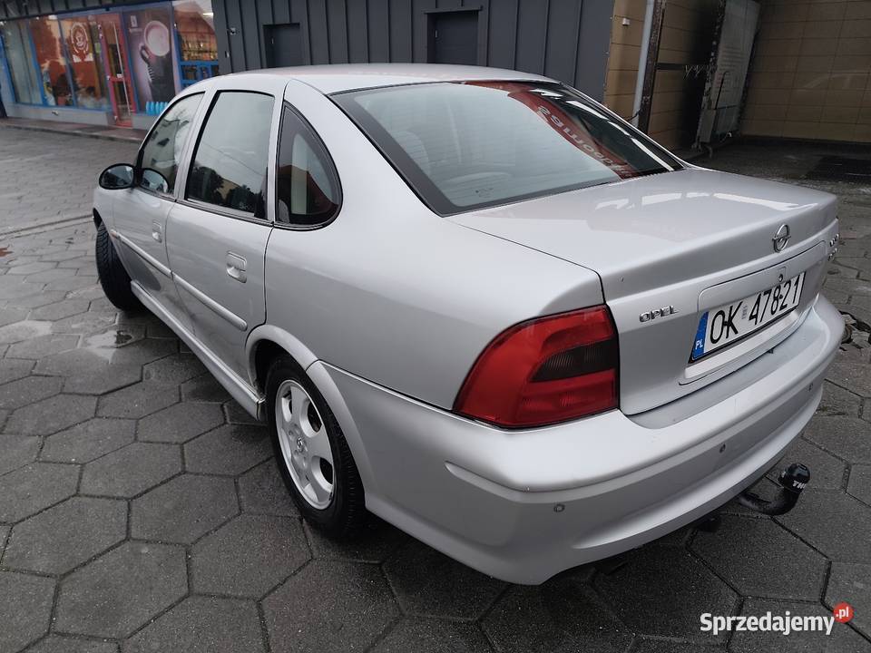 Opel Vectra 18 klimahakdługie opłaty Głubczyce