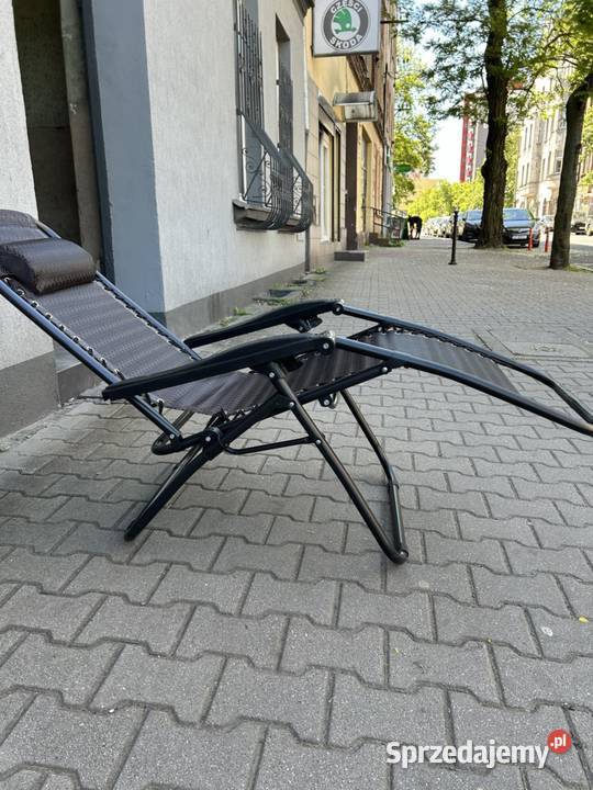 leżak ogrodowyplażowy z możliwością rozkładania czarny Poznań sprzedam