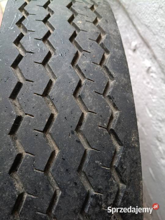 Sprzedam oponę rolniczą 60016 z felgą Ślesin sprzedam