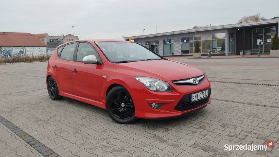 Hyundai i30 14 benzyna 109 Sport Pakiet Nowy nieuszkodzony Niepołomice