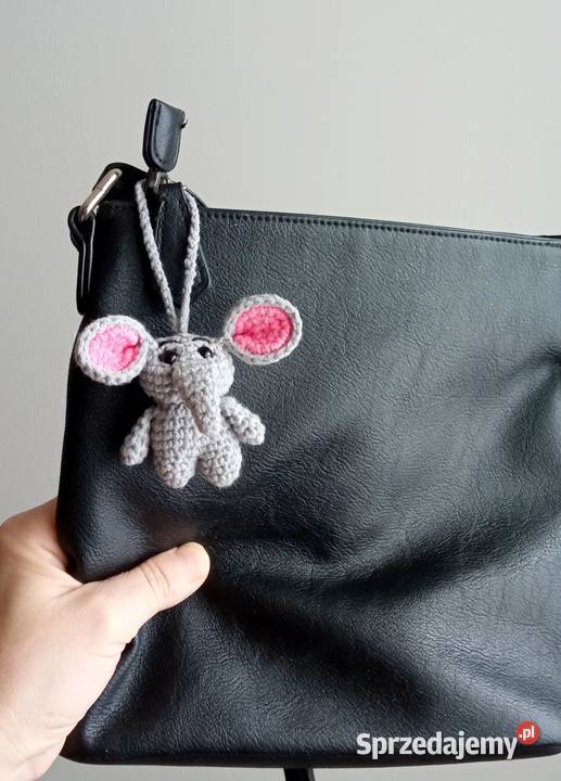 Słonik wykonany na szydełku brelok Rękodzieło łódzkie Łask sprzedam