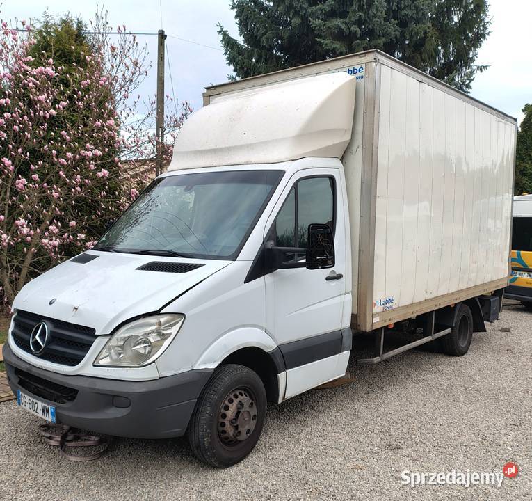 Kontener plus winda Dhollandia 750 2012 sprinter dostawcze Sandomierz
