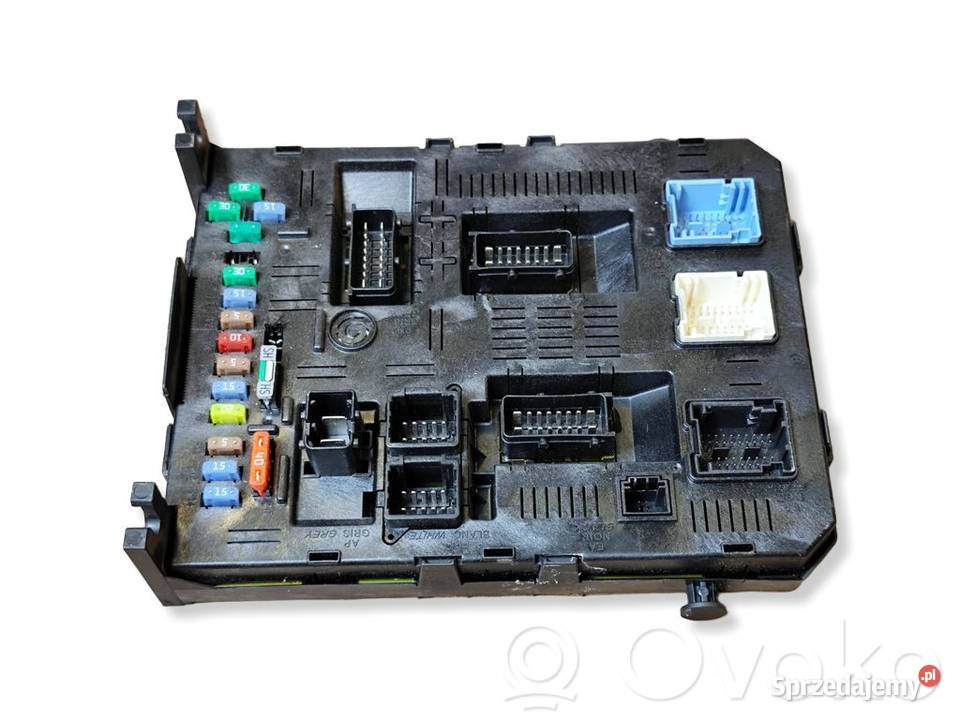 Peugeot 407 Citroen SKRZYNKA BEZPIECZNIKÓW MODUŁ sprzedam