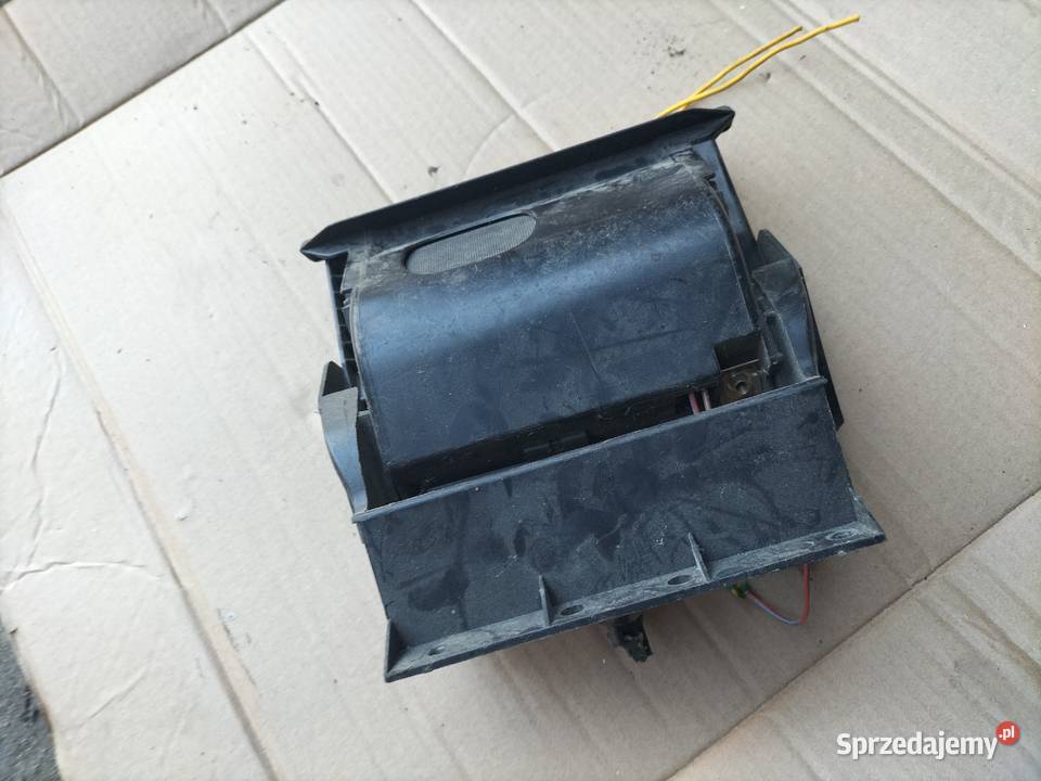 POPIELNICZKA PRZÓD AUDI 80 B4 893857951 Kamień-Kolonia sprzedam