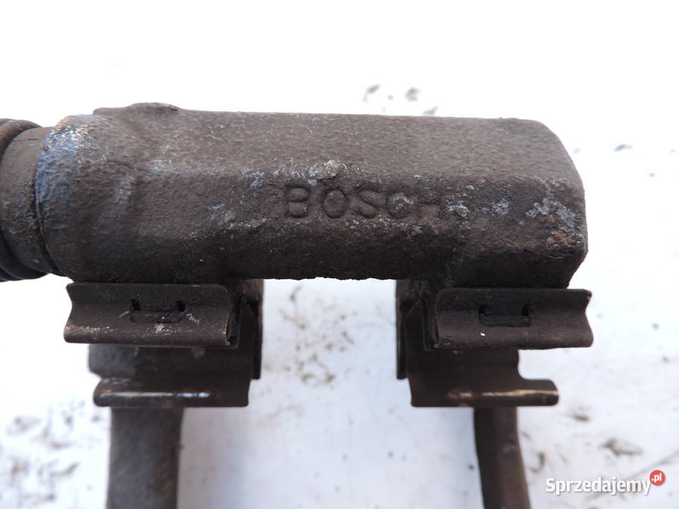 Jarzmo zacisku Prawy przód Renault Megane II 19