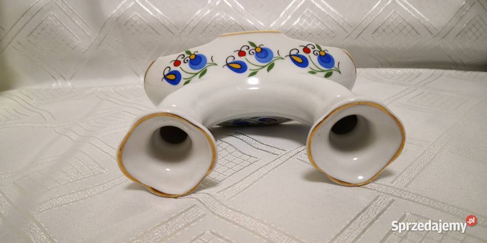 świecznik i serwietnik w pałuckich wzorach z Bydgoszcz