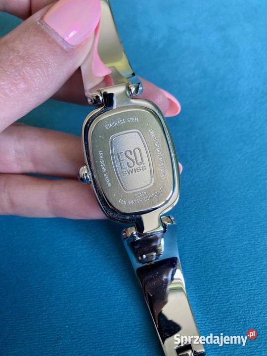 Luksusowy damski srebrny zegarek diamenty