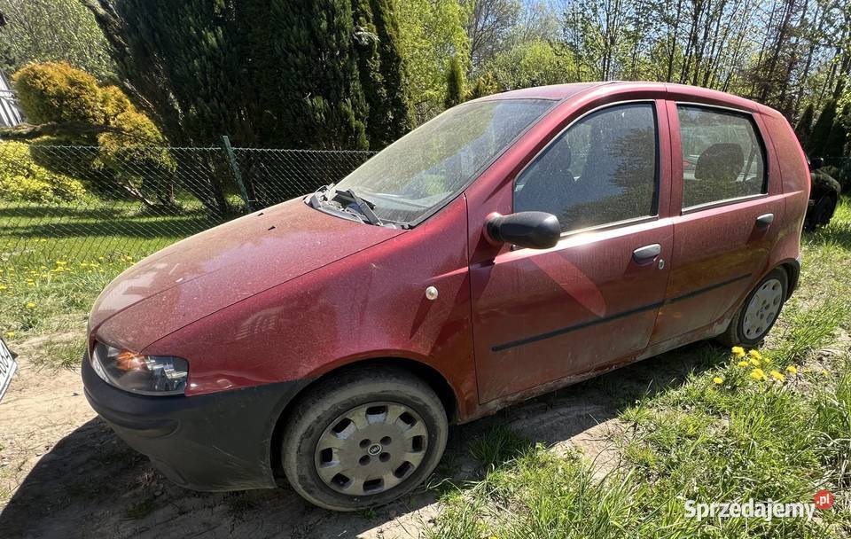 Cześć Fiat Punto 5 drzwi czerwony Samochody na części Wadowice