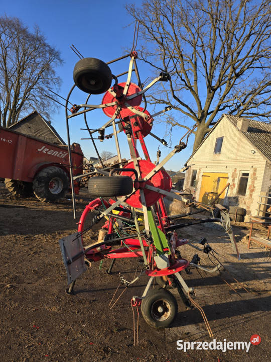 Przetrząsacz siana FELLA TH6606 DN 66 m Włosty