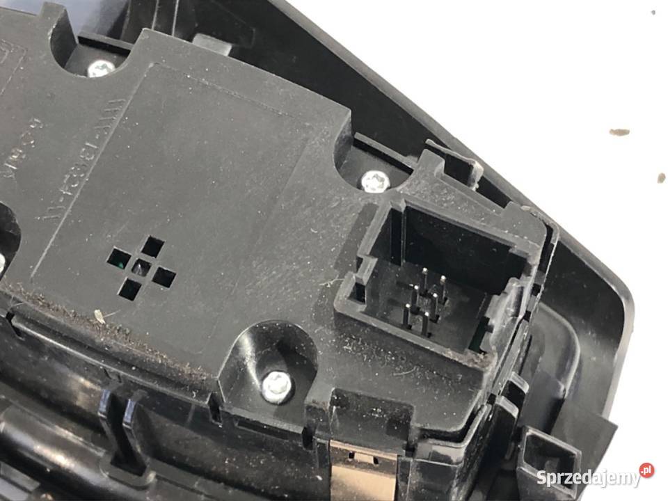 WŁĄCZNIK ŚWIATEŁ FORD FOCUS III BM5T13A024CE osobowe