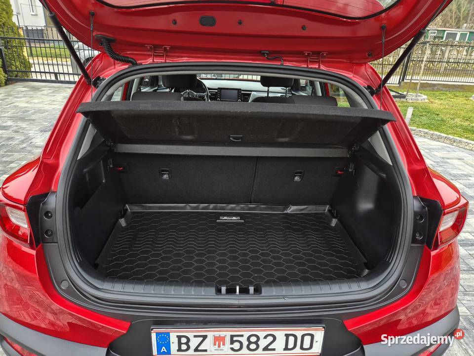 Kia Stonic oryginał 1250cm3 Ostrowiec Świętokrzyski