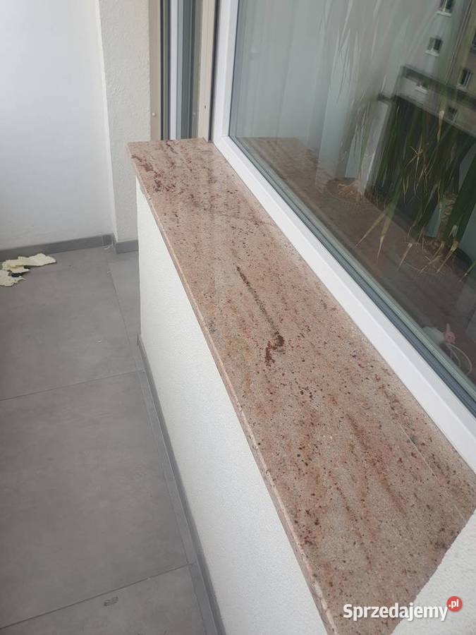 Parapet z granitu 149 x 28 x 3 marmur 4 lata Opole