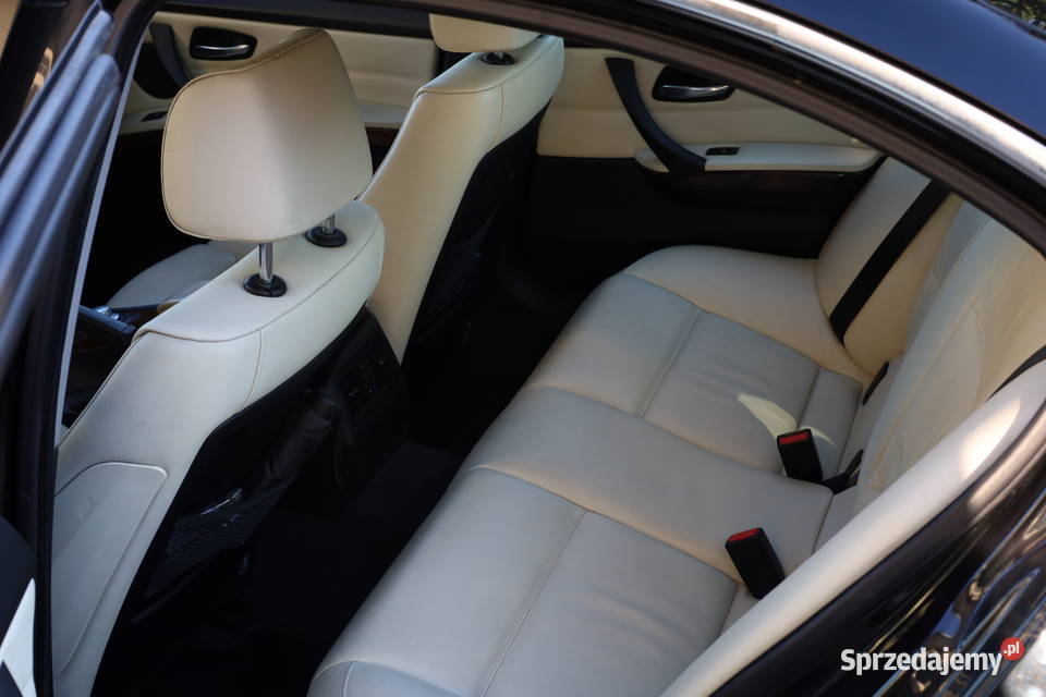 BMW E90 330i 258 Benzyna Manual manualna Bogucin