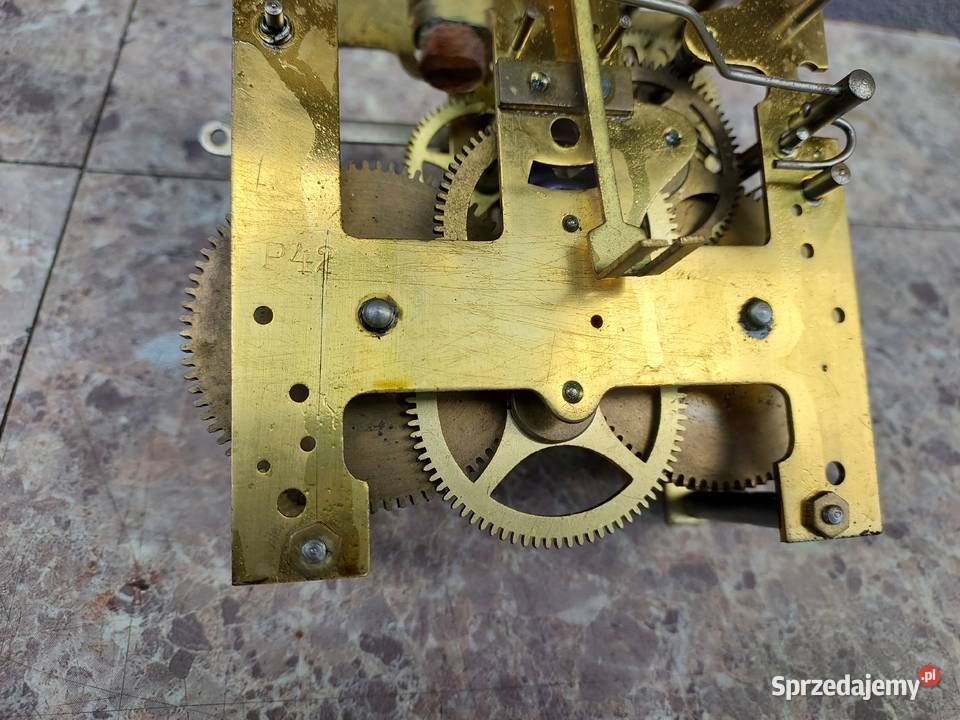 765 Mechanizm zegara ściennego P42 Gustav Becker Tczew