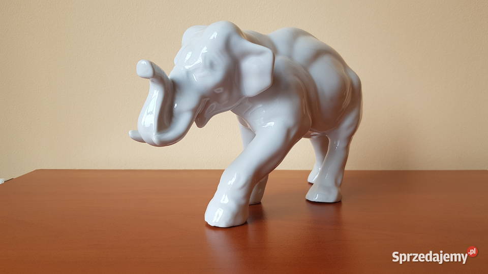 Sygnowana porcelanowa figurka Słonia Słoń śląskie