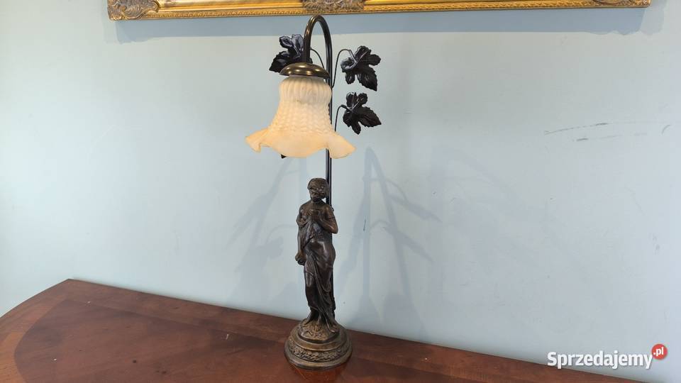 Piękna unikalna lampa figura z mlecznym Łódź sprzedam