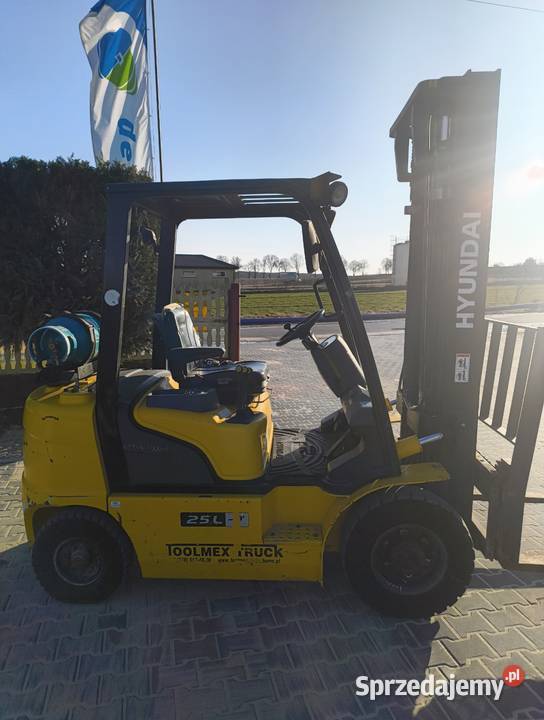 Wózek widłowy Hyundai 25l7 Biznes i Przemysł Masłowice sprzedam