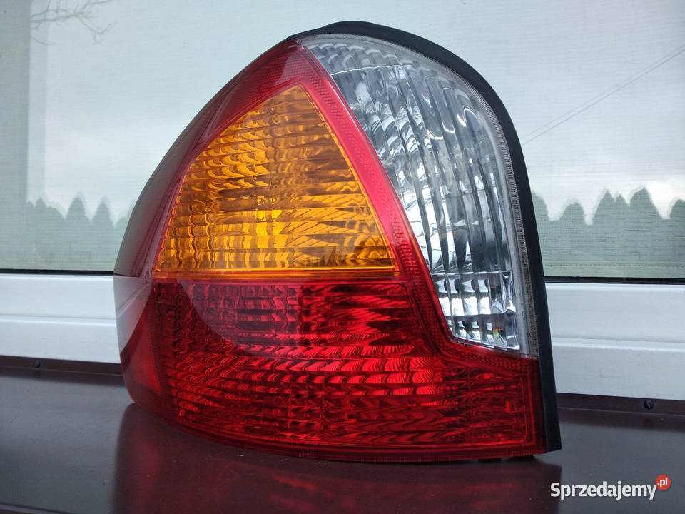 Hyundai Santa Fe I 1 lampa tył tylna oryginał osobowe Sieradz