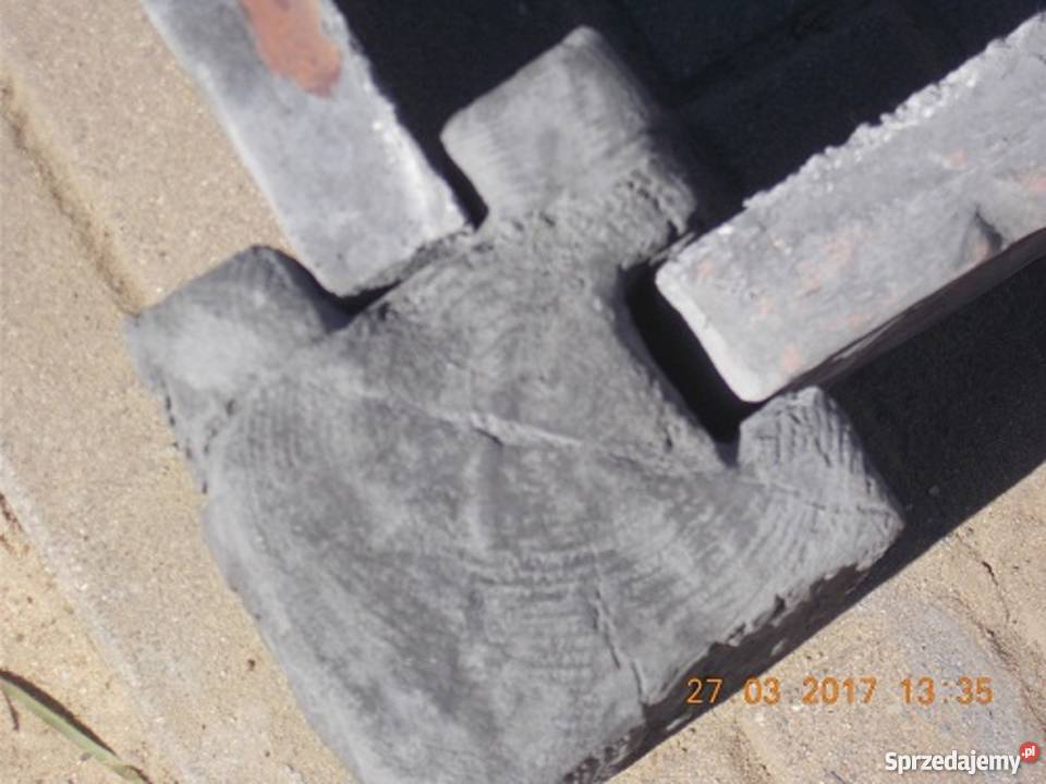 kwietnik betonowy donica ogród donice drewno Nietków