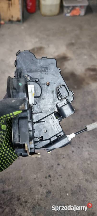 Zamek drzwi bmw e46 lift touring Prawy tył Męcina sprzedam