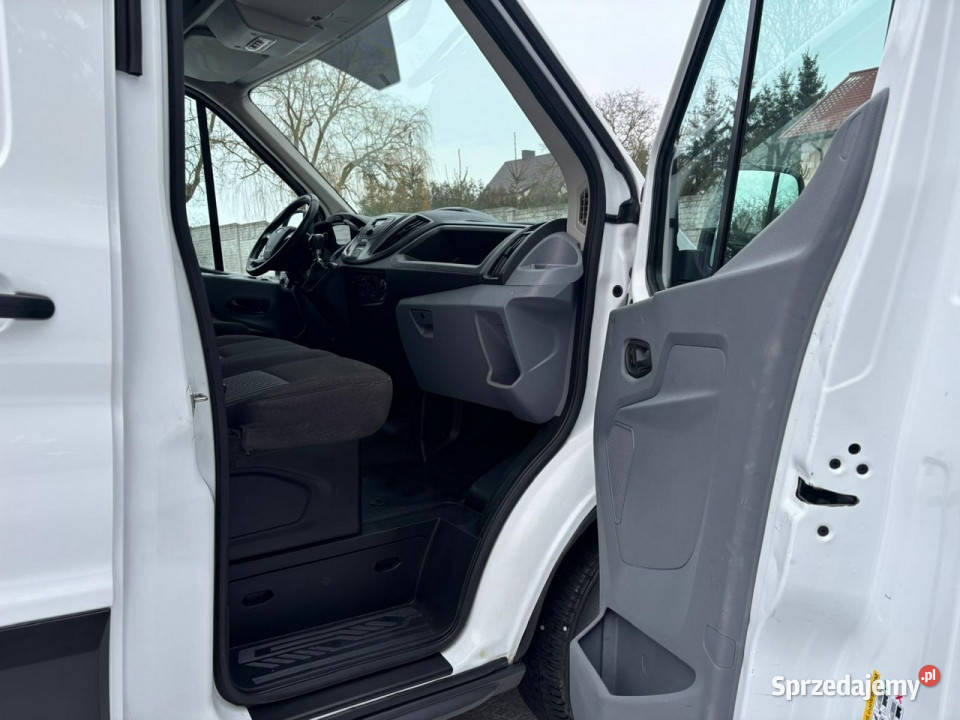 Ford Transit 201820 czujnik parkowania