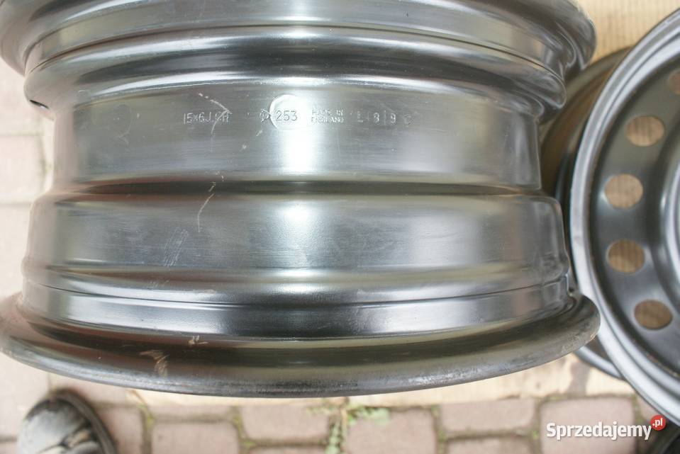 Stalowe Toyota 15 5x100 ET45 Yaris IVAvensis podkarpackie Nozdrzec