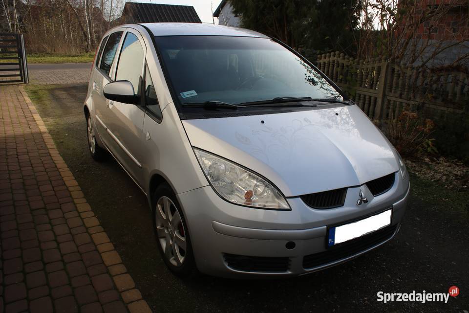 Mitsubishi Colt automat klima alu 16 opony światła przeciwmgielne Brudzew