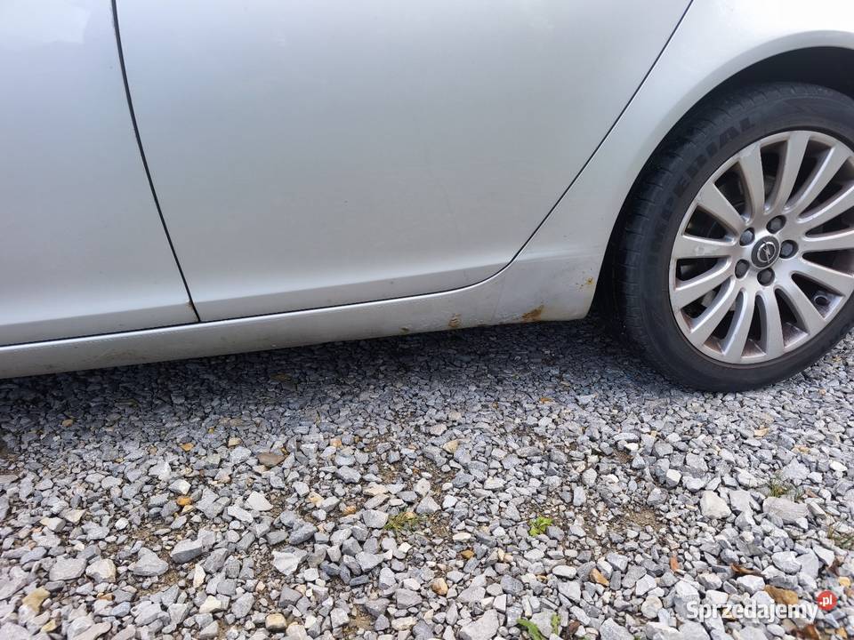 Opel Insignia Sports Tourer wielofunkcyjna kierownica