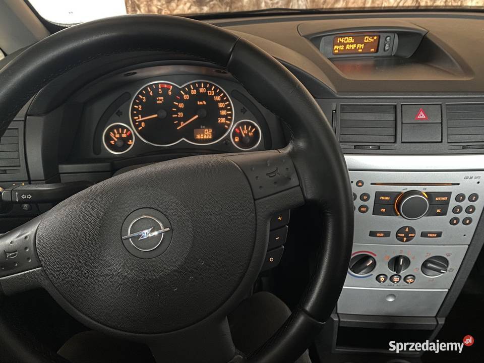 Opel Meriva 17 DTI 160 Klima Ekonomiczna 75KM