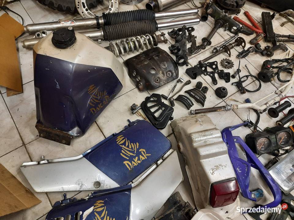Suzuki DR 600 650 części koło lagi owiewka bak Jelenia Góra sprzedam