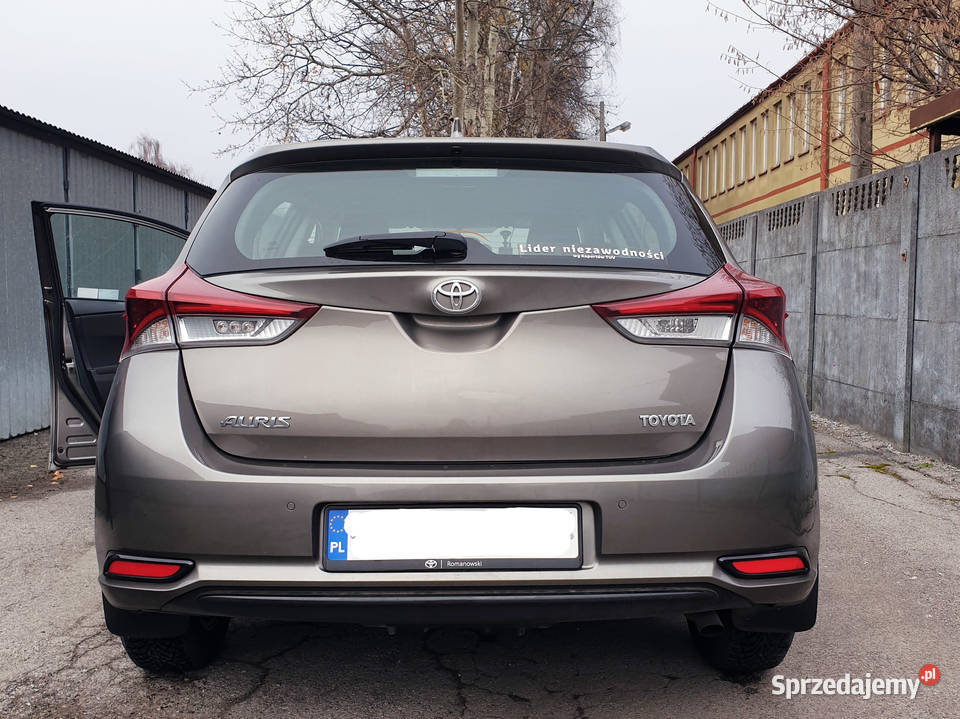 TOYOTA AURIS ACTIVE CITY 133 benzyna 2017 Warszawa