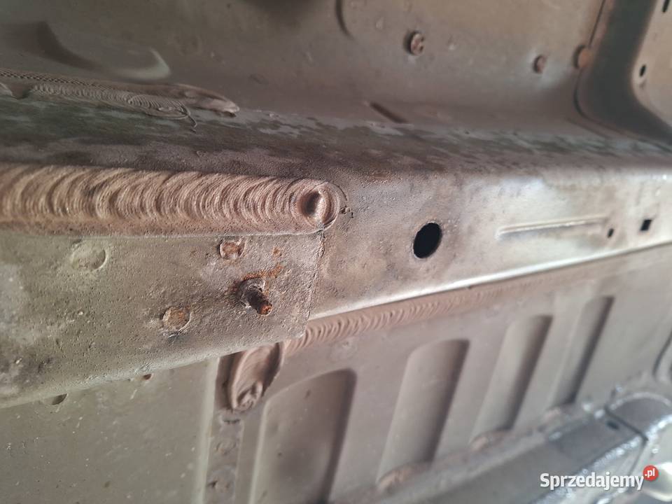 Sprzedam Peugeot 207 14 75 8v mały przebieh benzyna świętokrzyskie Kielce