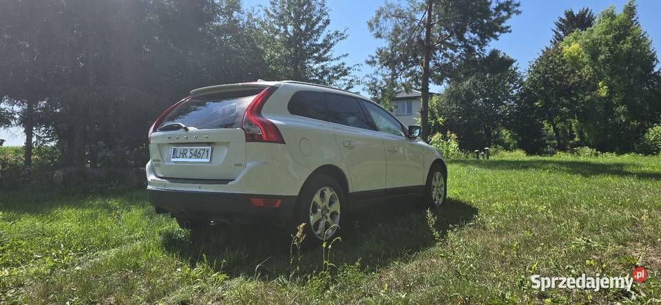Volvo cx60 4x4 32 benzyna 250 2013 200 przebiegu 3200cm3 Samochody osobowe Hrubieszów