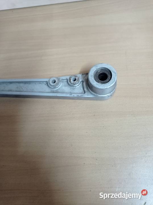 Wspornik tylnego koła wahacz chińskie skutery Pozostałe Łubno