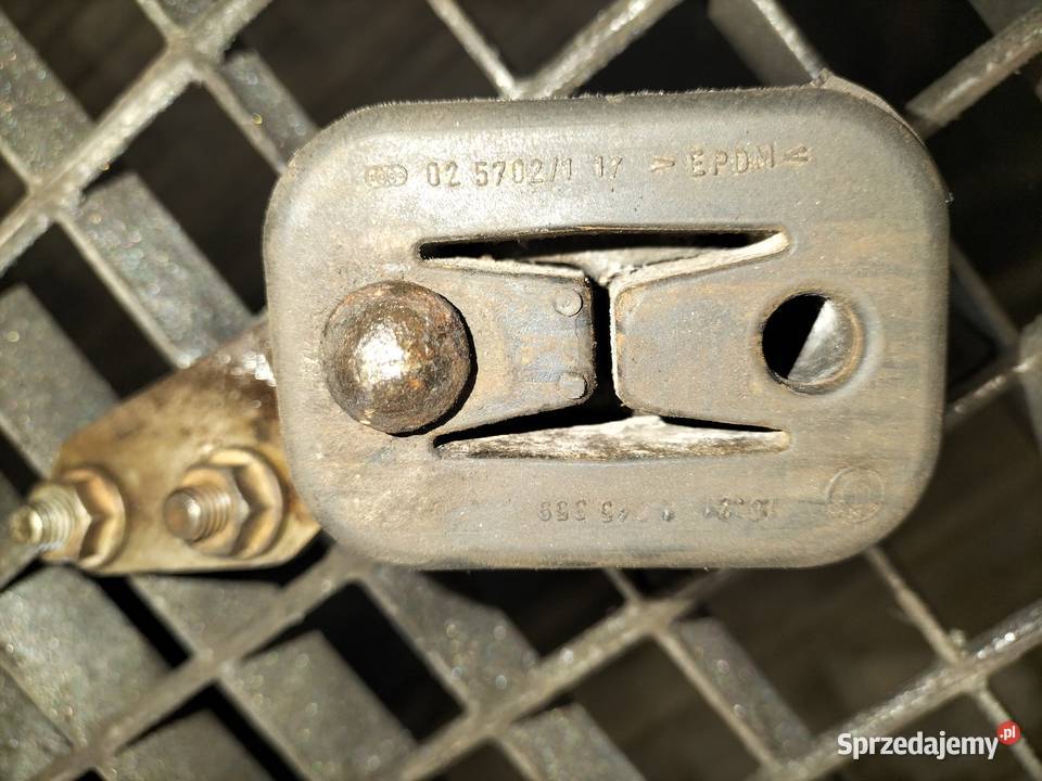 Zawiesie tłumika tylnego belce BMW E39 Poręba