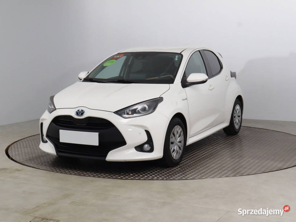 Toyota Yaris 15 VVTi Hybrid Rok produkcji 2021 Yaris Bielany Wrocławskie sprzedam