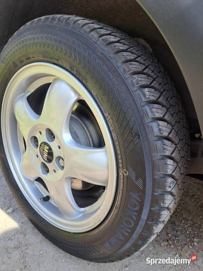 MINI ONE klima navi KAMERA BOGATA WERSJA ksenon radio Kołobrzeg sprzedam
