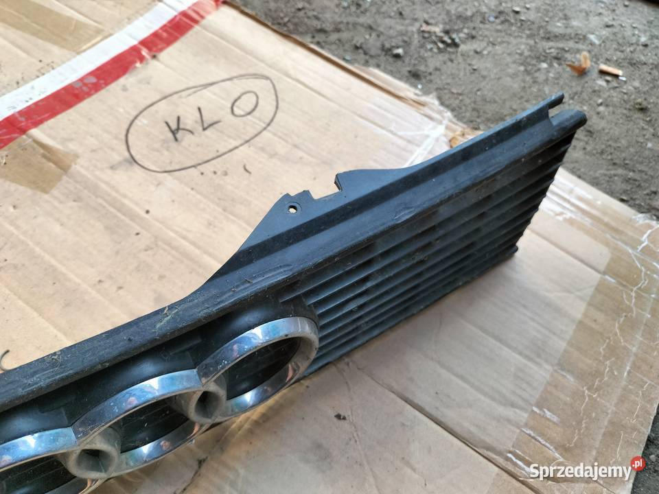 AUDI 80B3 80 B3 ATRAPA ATRAPKA ZDERZKA GRILL