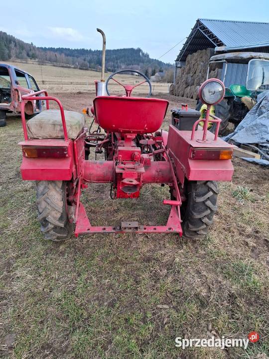 Ciągnik rolniczy FAHR Rolnictwo Mieroszów