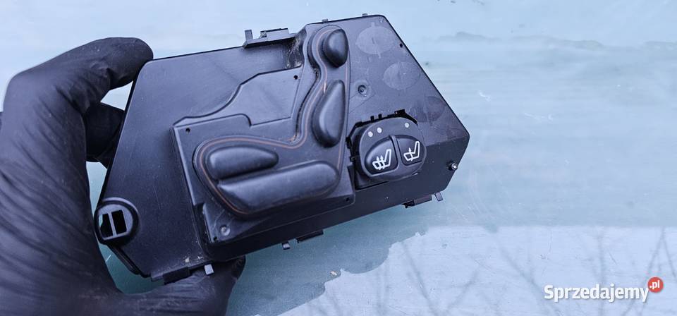 Panel fotela prawy tył mercedes w220 2208215258 osobowe Zbąszyń